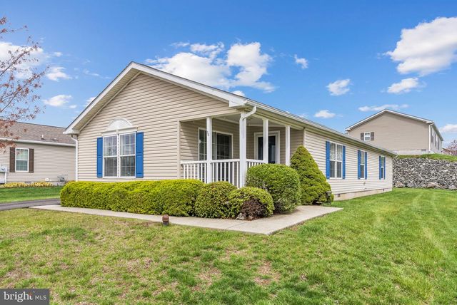 86 WESTIN ROAD, Douglassville, PA 19518