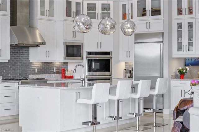 9345 Tulipano TER, Naples, FL 34119