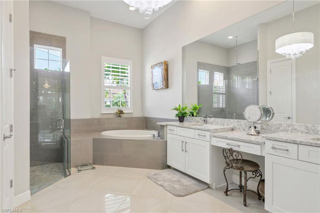 9345 Tulipano TER, Naples, FL 34119