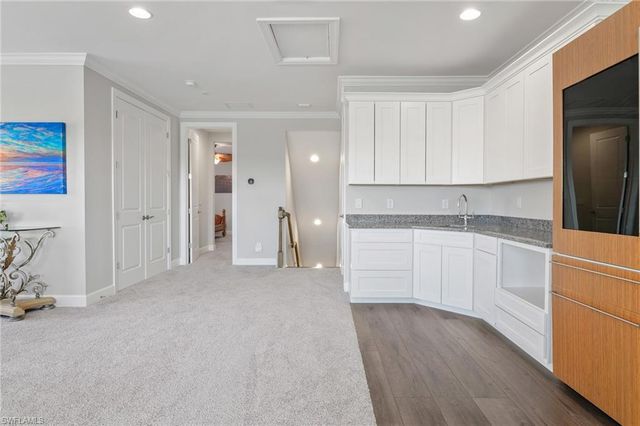 9345 Tulipano TER, Naples, FL 34119