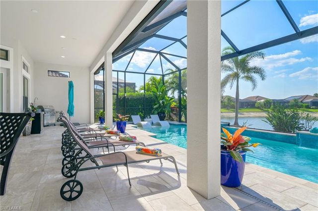 9345 Tulipano TER, Naples, FL 34119