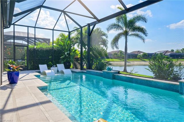 9345 Tulipano TER, Naples, FL 34119