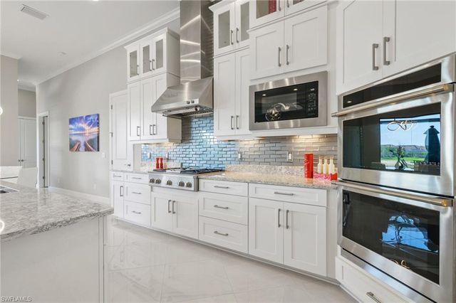 9345 Tulipano TER, Naples, FL 34119