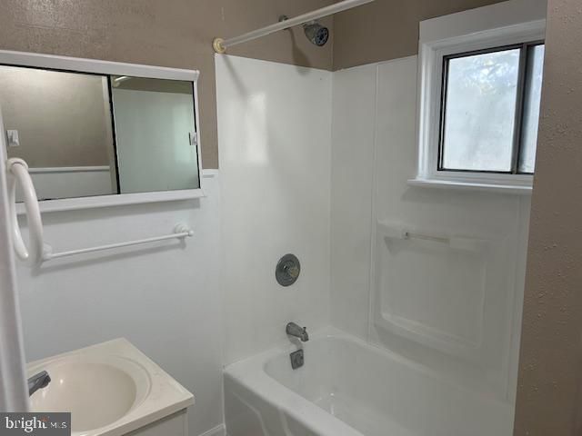 113 VIRGINIA AVE, Audubon, NJ 08106