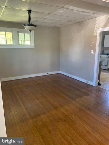 113 VIRGINIA AVE, Audubon, NJ 08106