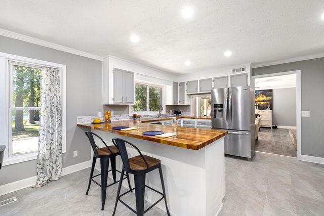 2350 Whites Mill Road, Sumter, SC 29153