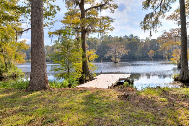 2350 Whites Mill Road, Sumter, SC 29153