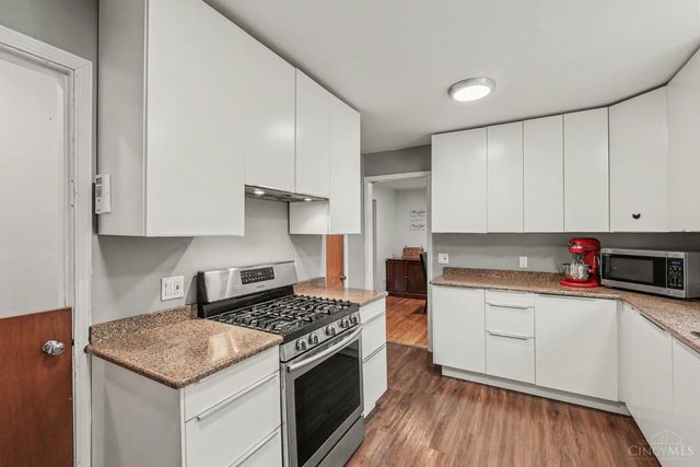 538 Roebling Road, Cincinnati, OH 45238
