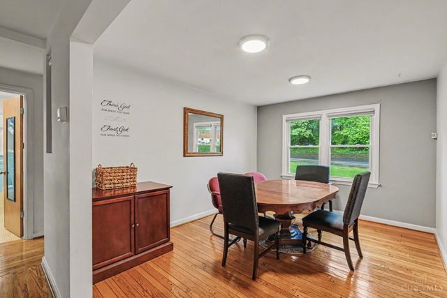 538 Roebling Road, Cincinnati, OH 45238