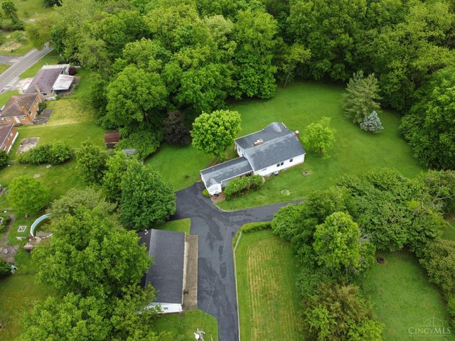 538 Roebling Road, Cincinnati, OH 45238