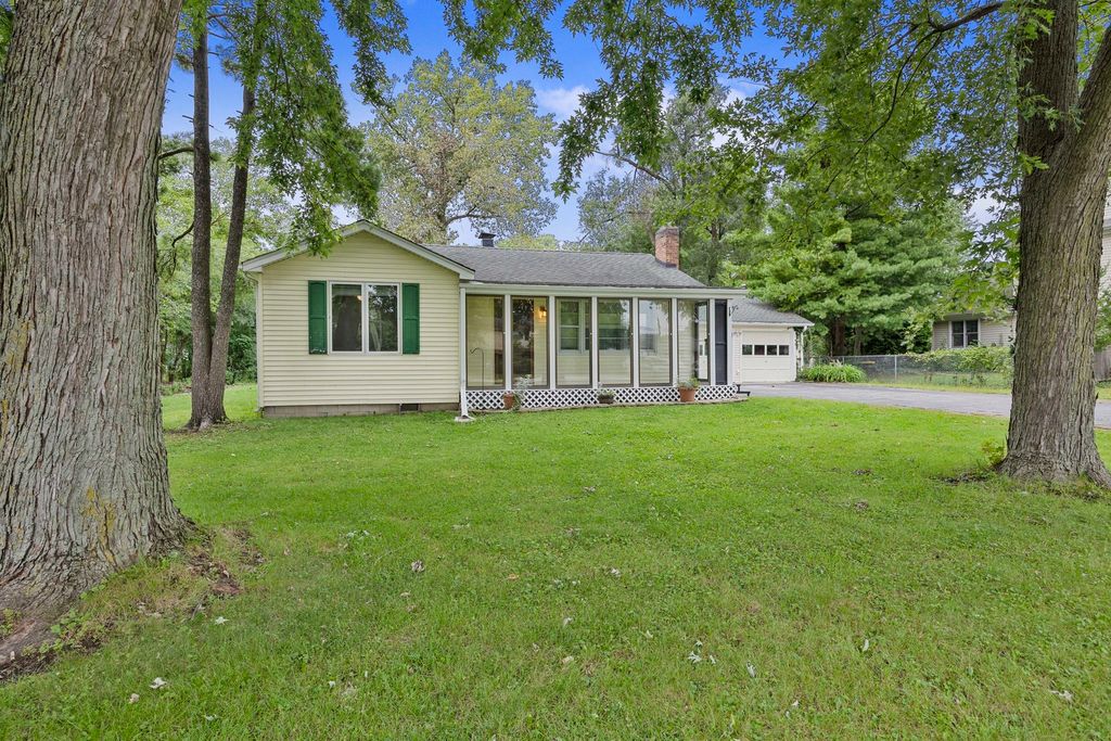 5840 S Brainard Avenue, La Grange Highlands, IL 60525 — photo 3