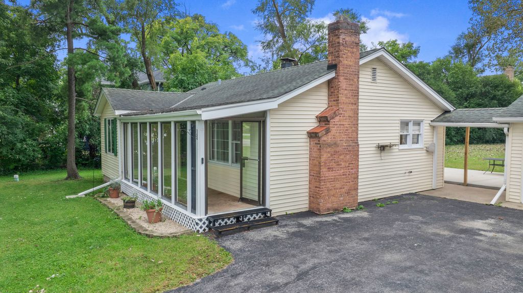 5840 S Brainard Avenue, La Grange Highlands, IL 60525 — photo 4