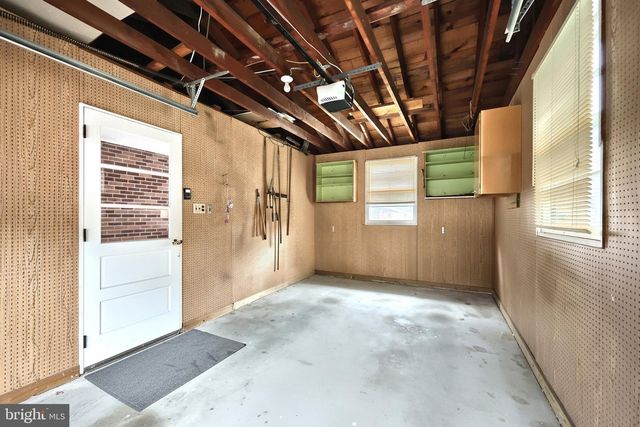 1193 IRVING AVE, York, PA 17403