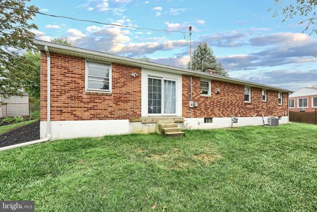 1193 IRVING AVE, York, PA 17403