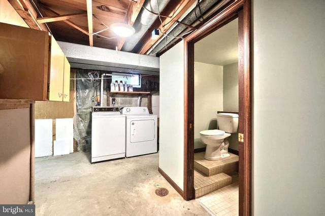 1193 IRVING AVE, York, PA 17403