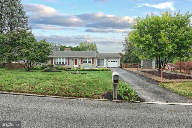 1193 IRVING AVE, York, PA 17403