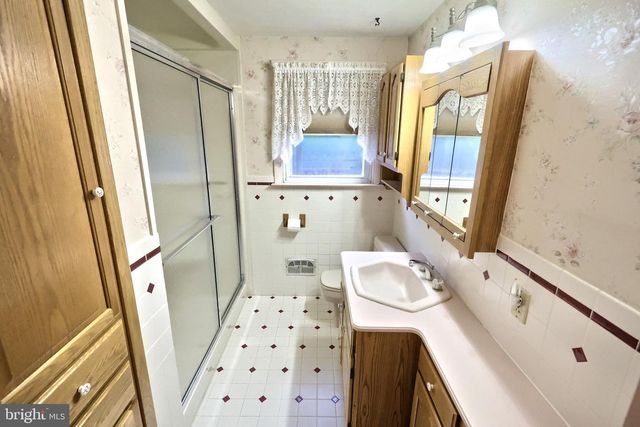 1193 IRVING AVE, York, PA 17403