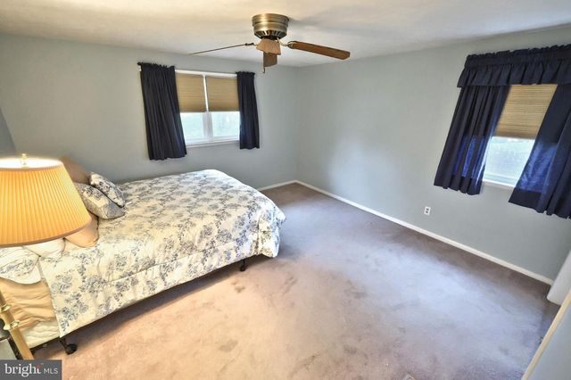 1193 IRVING AVE, York, PA 17403