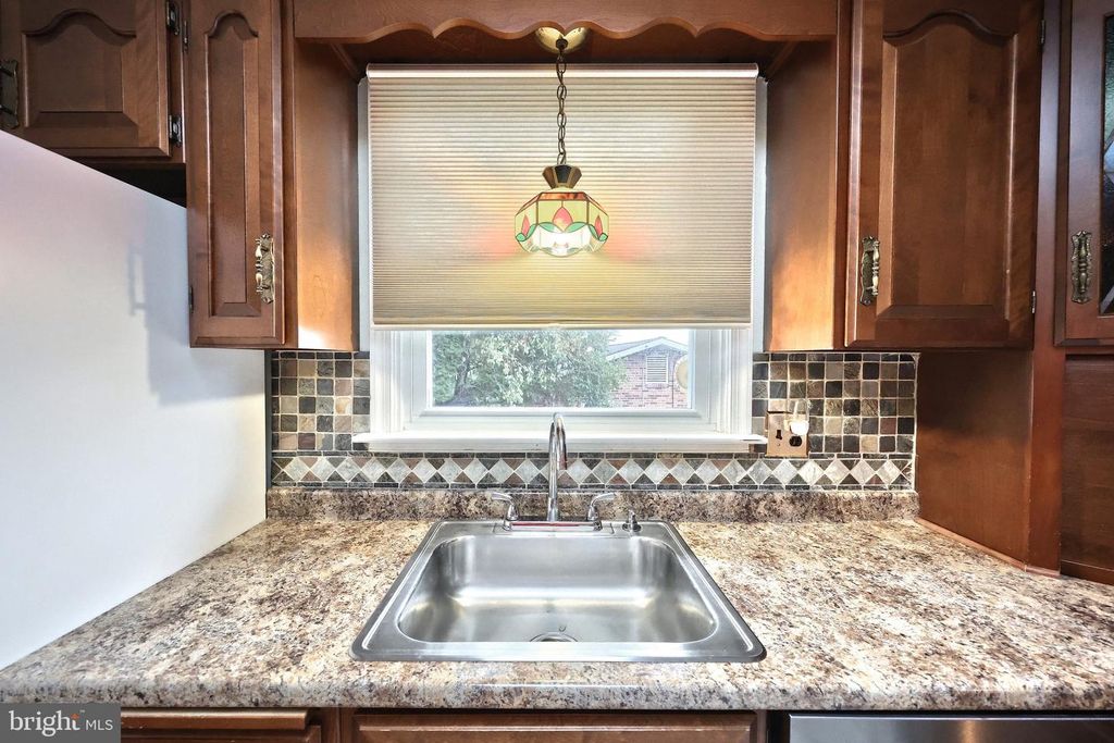 1193 IRVING AVE, York, PA 17403