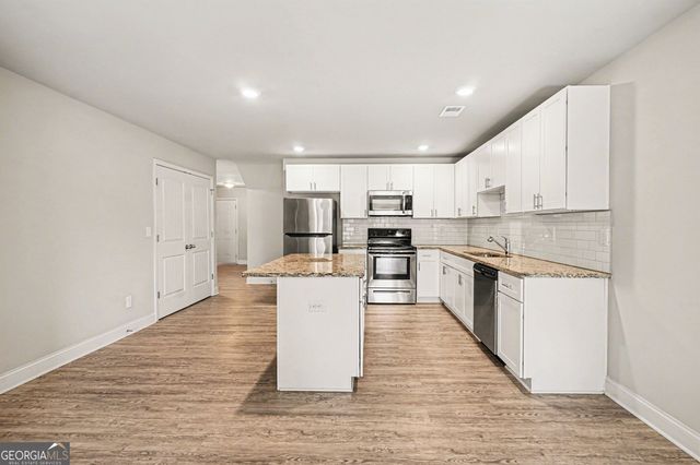 255 Dove Place, Social Circle, GA 30025