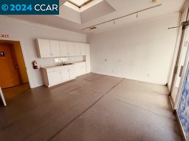 928 San Pablo Ave, Albany, CA 94706
