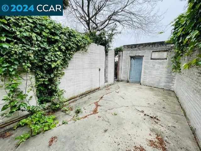 928 San Pablo Ave, Albany, CA 94706