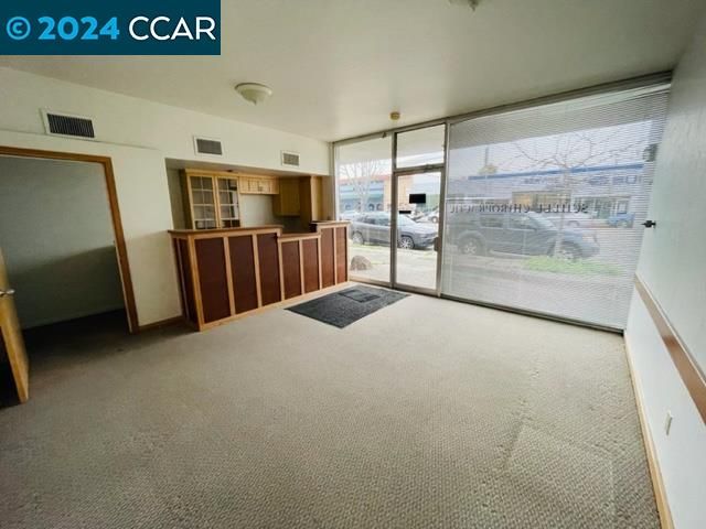 928 San Pablo Ave, Albany, CA 94706