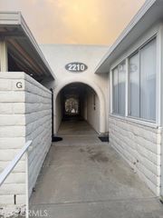2210 Via Mariposa E C, Laguna Woods, CA 92637