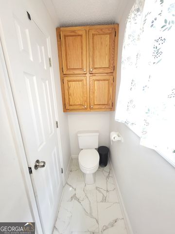 2420 38th Boulevard, Valley, AL 36854