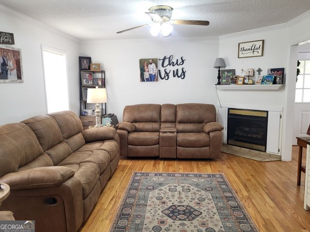 2420 38th Boulevard, Valley, AL 36854