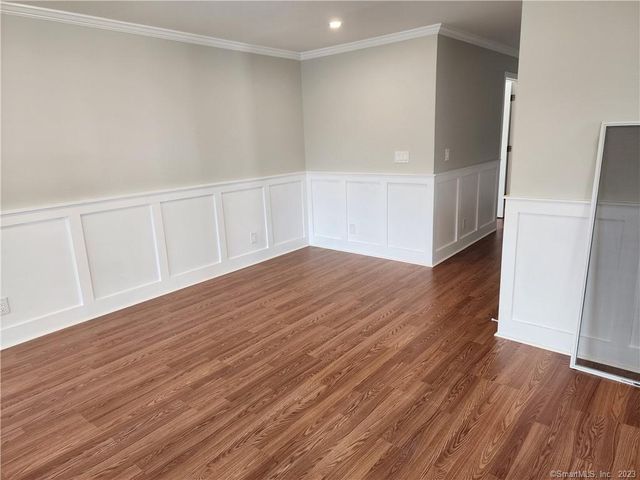 120 Downing Street 3, New Haven, CT 06513