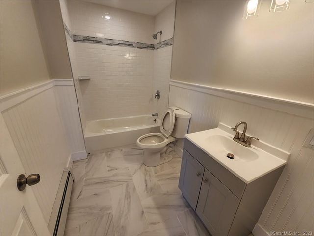 120 Downing Street 3, New Haven, CT 06513