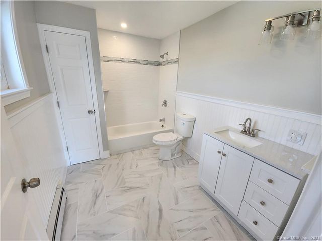 120 Downing Street 3, New Haven, CT 06513