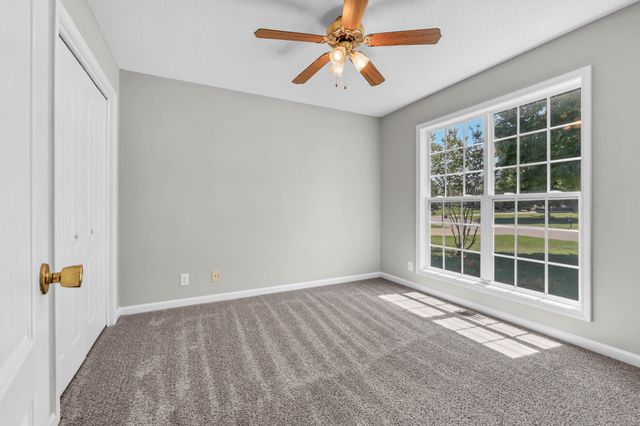 3363 Dabney Ln, Clarksville, TN 37043