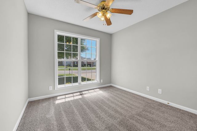 3363 Dabney Ln, Clarksville, TN 37043