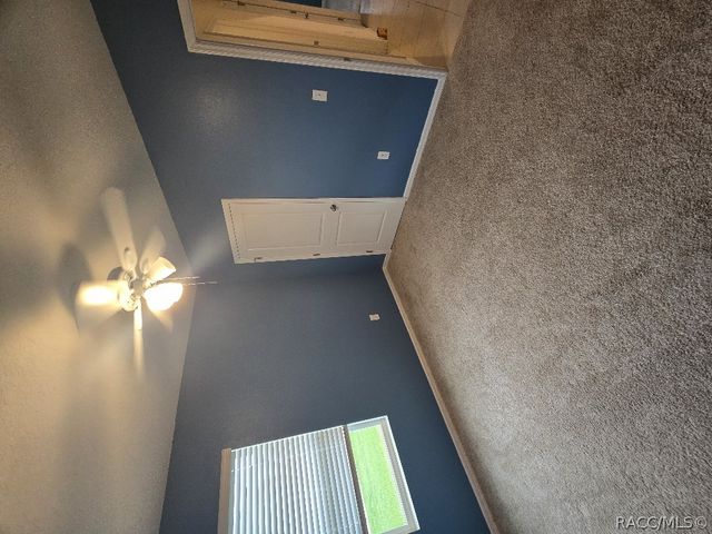 559 W Runyon Loop, Beverly Hills, FL 34465