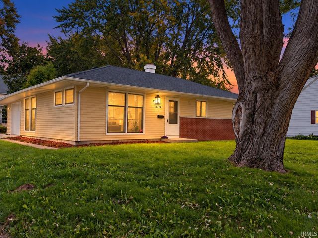 2726 Parnell Avenue, Fort Wayne, IN 46805