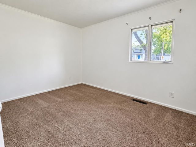 2726 Parnell Avenue, Fort Wayne, IN 46805