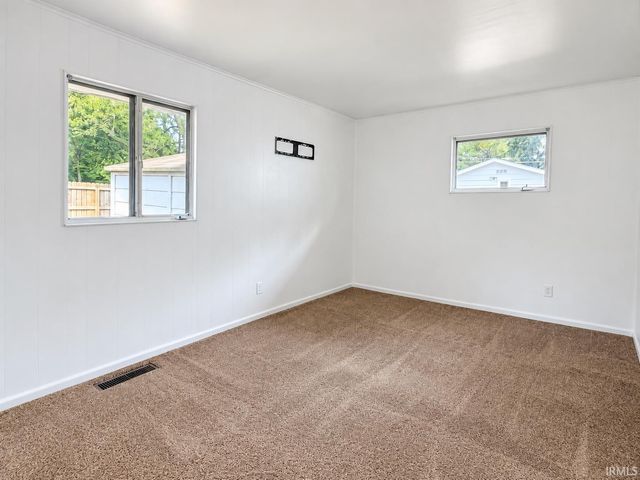2726 Parnell Avenue, Fort Wayne, IN 46805