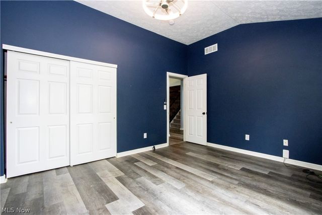 5514 Hideaway Drive, Medina, OH 44256