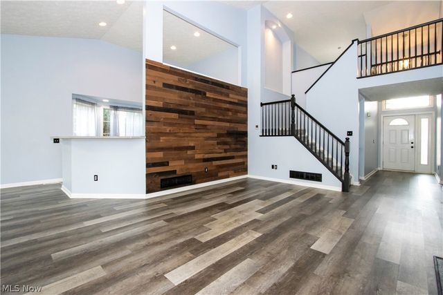 5514 Hideaway Drive, Medina, OH 44256