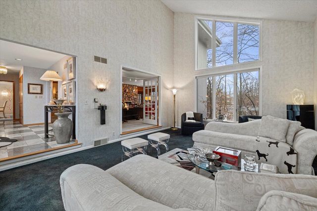 301 W Ravine Baye ROAD, Bayside, WI 53217