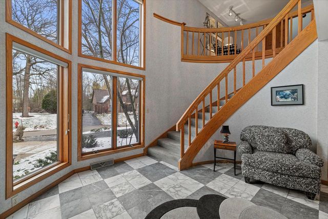 301 W Ravine Baye ROAD, Bayside, WI 53217