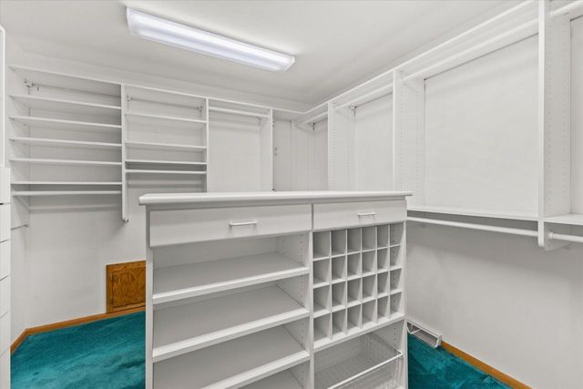 301 W Ravine Baye ROAD, Bayside, WI 53217