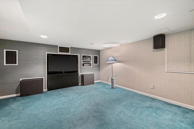 301 W Ravine Baye ROAD, Bayside, WI 53217