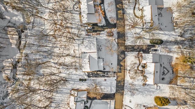 301 W Ravine Baye ROAD, Bayside, WI 53217