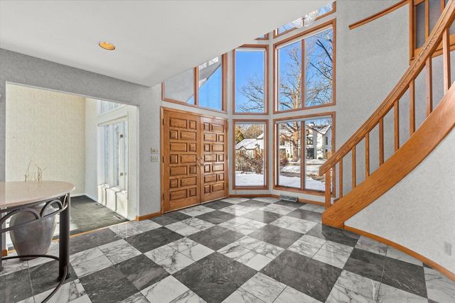 301 W Ravine Baye ROAD, Bayside, WI 53217