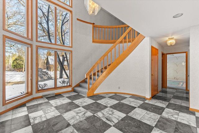 301 W Ravine Baye ROAD, Bayside, WI 53217