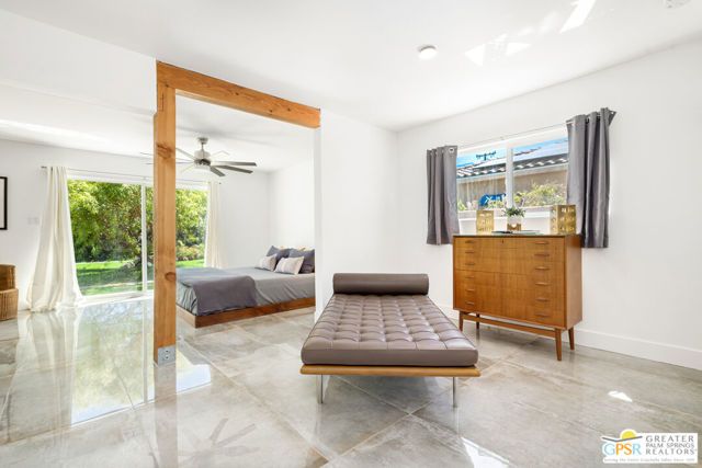 2405 E Francis Drive, Palm Springs, CA 92262