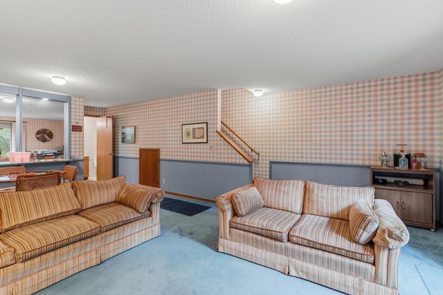 2420 Mendelssohn Lane N 5, Golden Valley, MN 55427